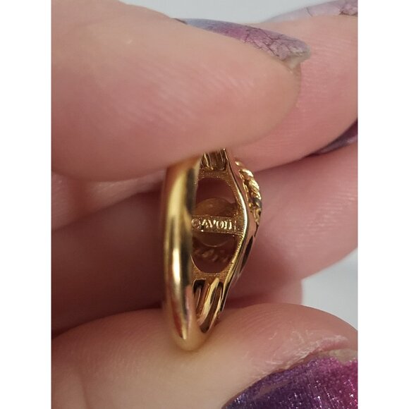 Vintage Avon Braided Rope Faux Pearl Ring Size 3.5-4.5 Gold Tone Pinky Knotted - Picture 6 of 9